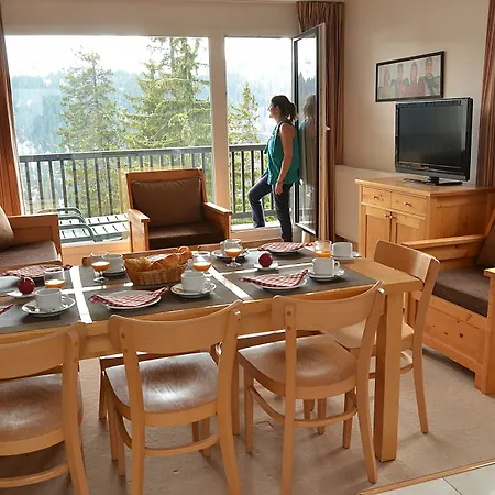 Les Pleiades Hotel apartamentowy Flaine